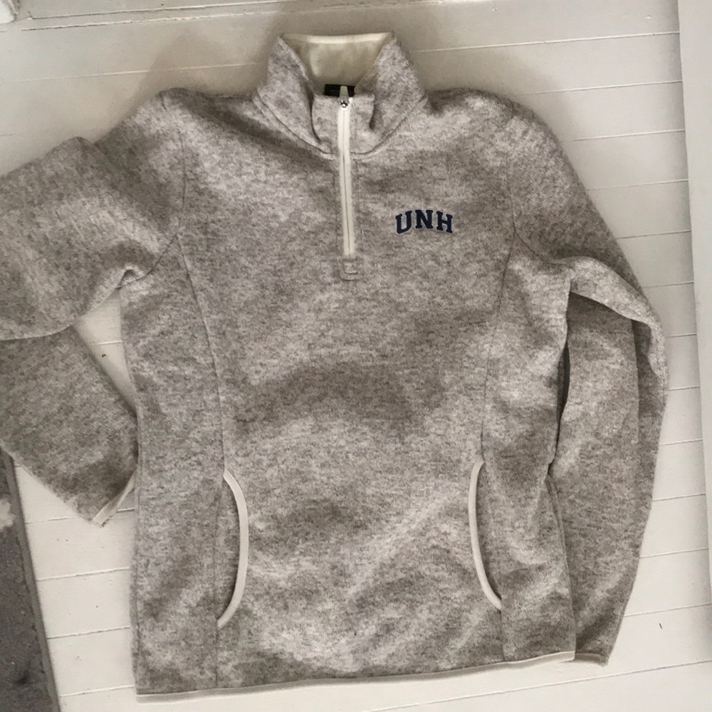UNH quarter zip